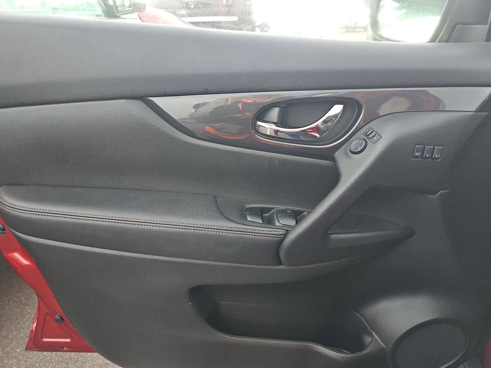 2018 Nissan Rogue SV FWD