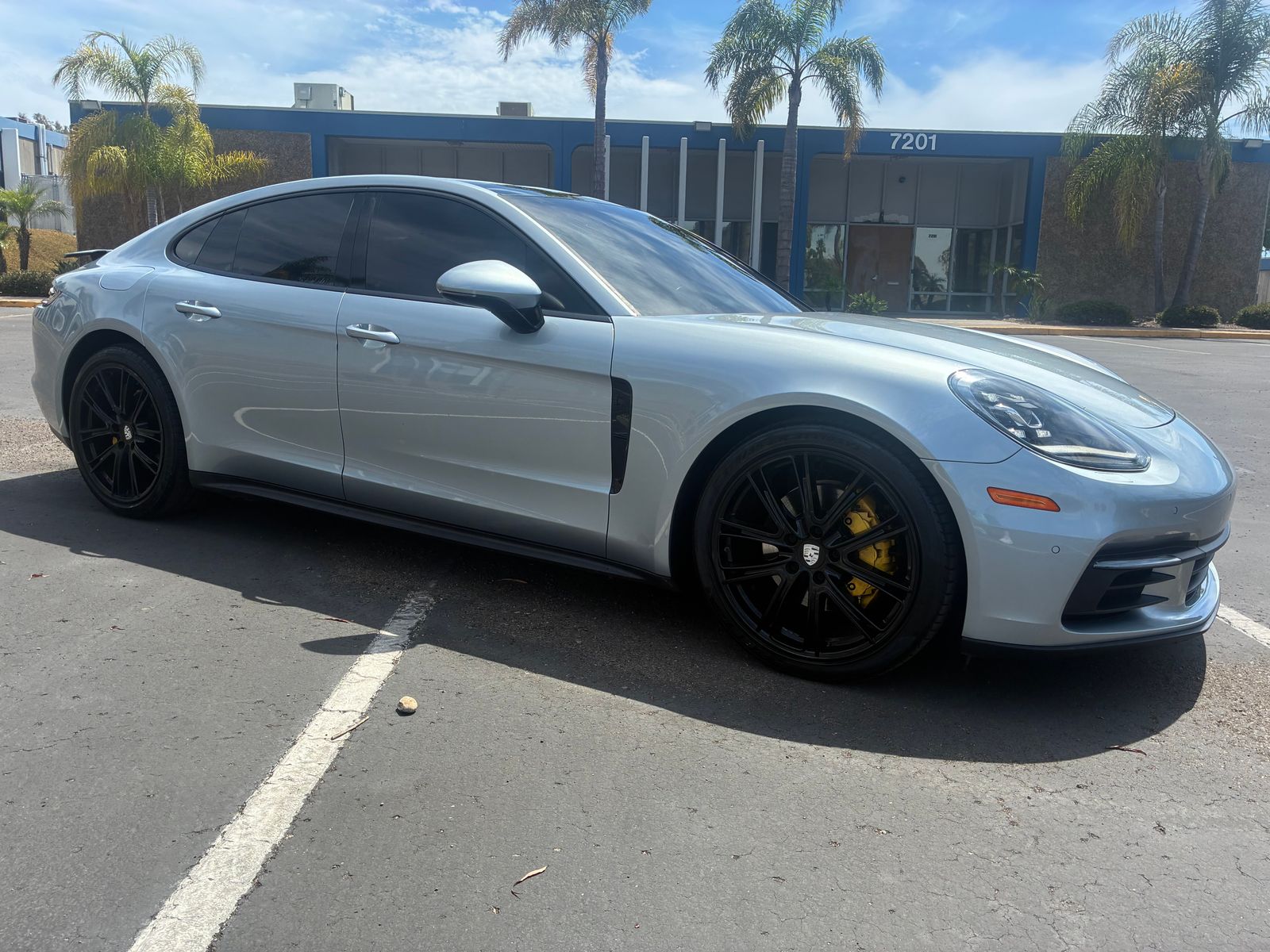 2018 Porsche Panamera 4