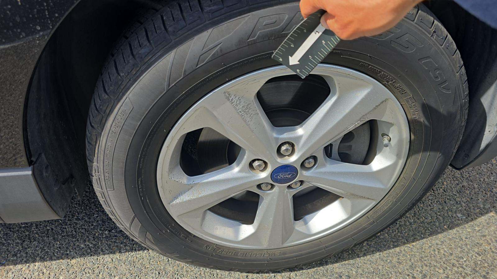 2015 Ford Edge SE AWD