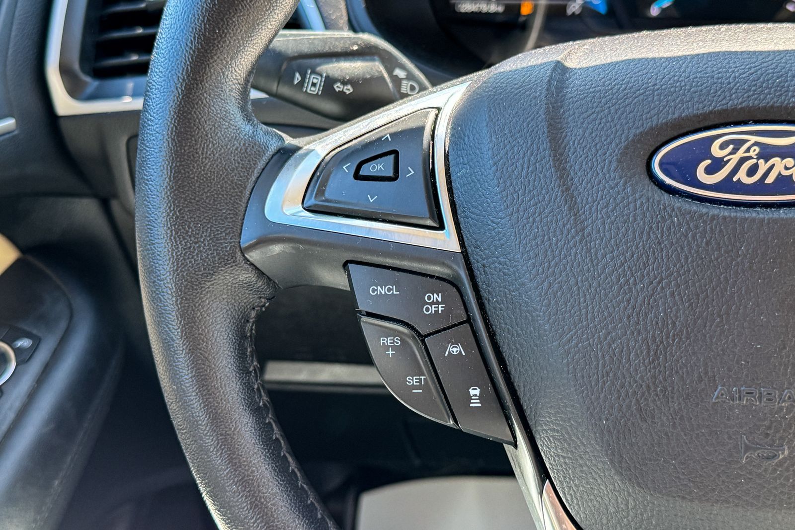 2022 Ford Edge SEL AWD