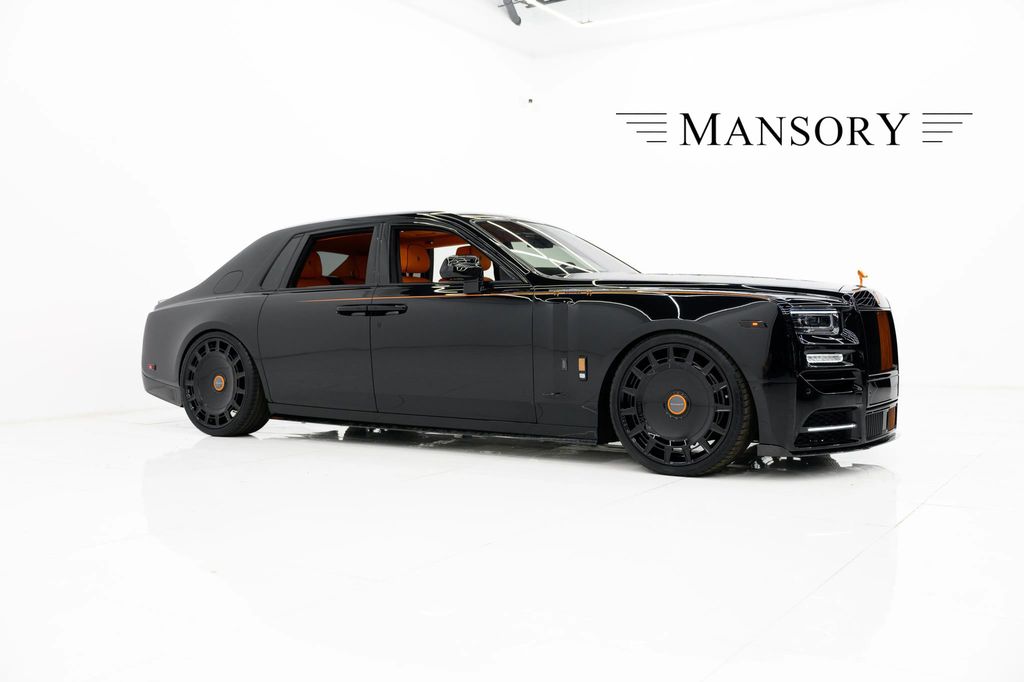 2024 Rolls-Royce Phantom