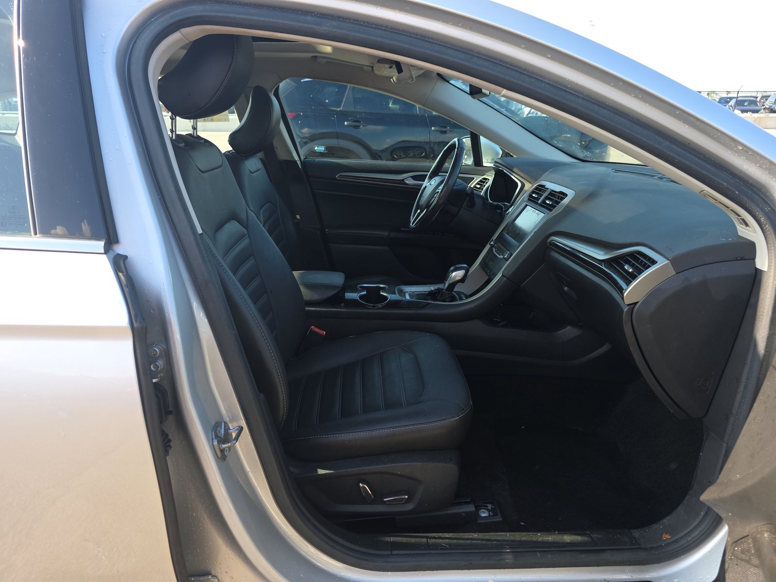 2015 Ford Fusion SE FWD