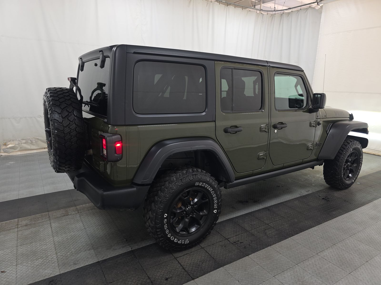 2023 Jeep Wrangler Willys AWD