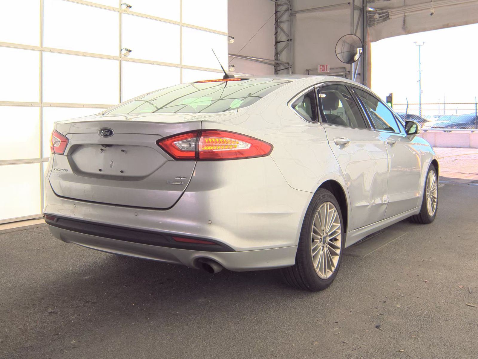 2015 Ford Fusion SE FWD