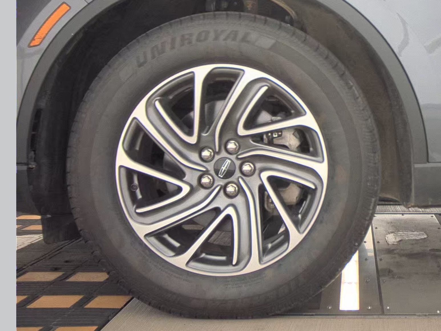 2021 Lincoln Aviator Standard AWD