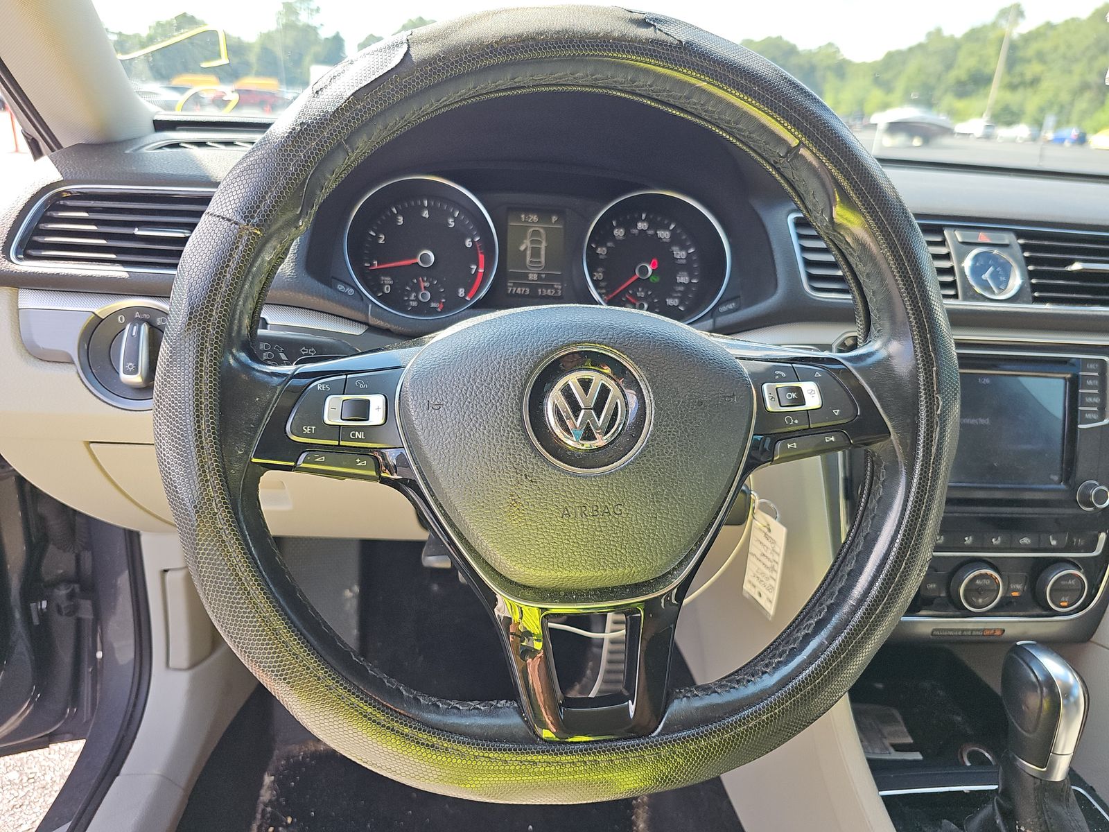 2017 Volkswagen Passat 1.8T R-Line FWD