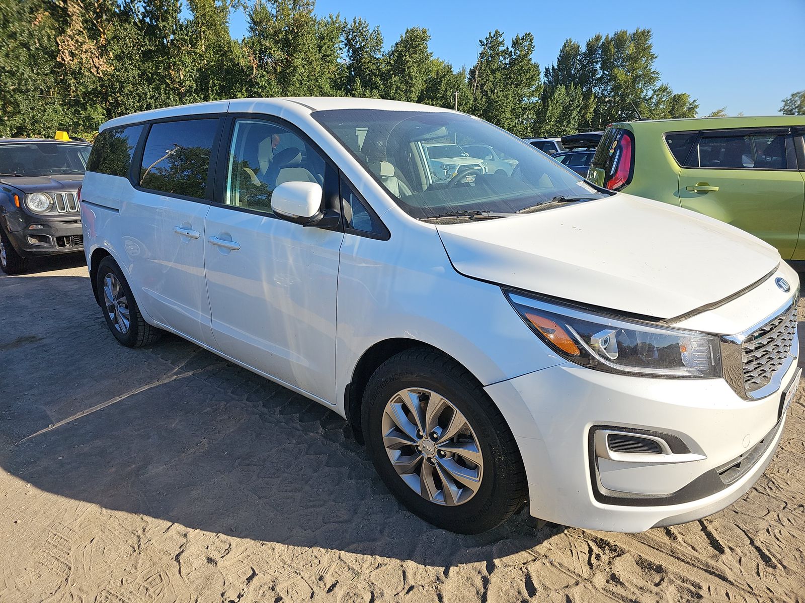 2020 Kia Sedona LX FWD