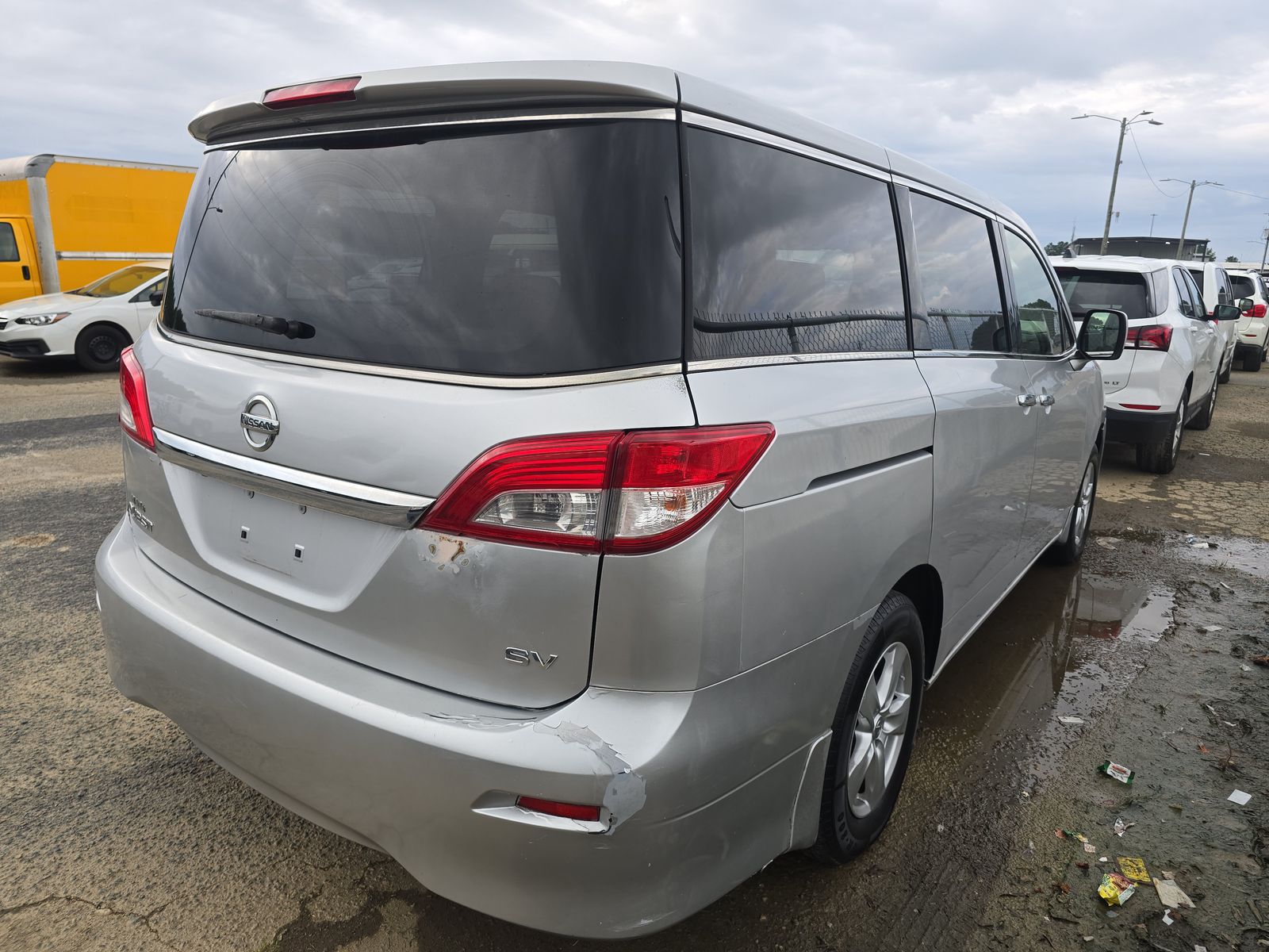 2014 Nissan Quest SV FWD