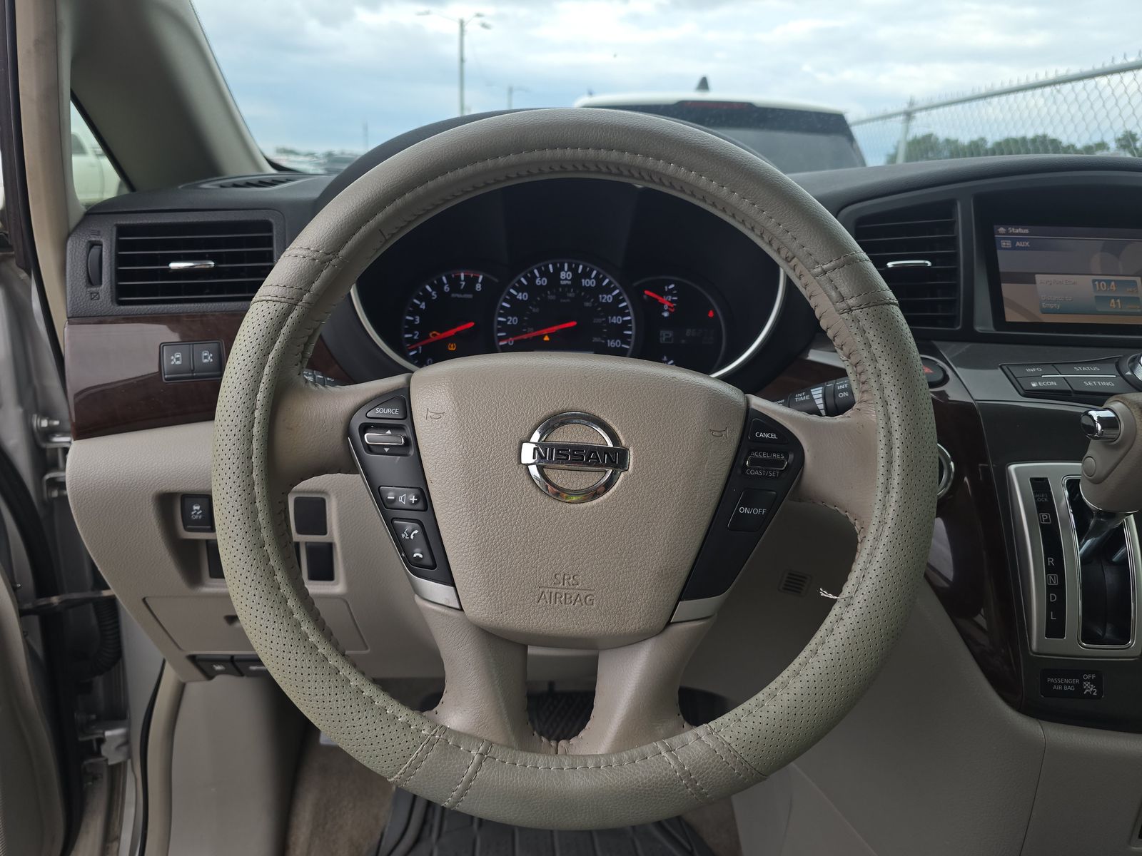 2014 Nissan Quest SV FWD