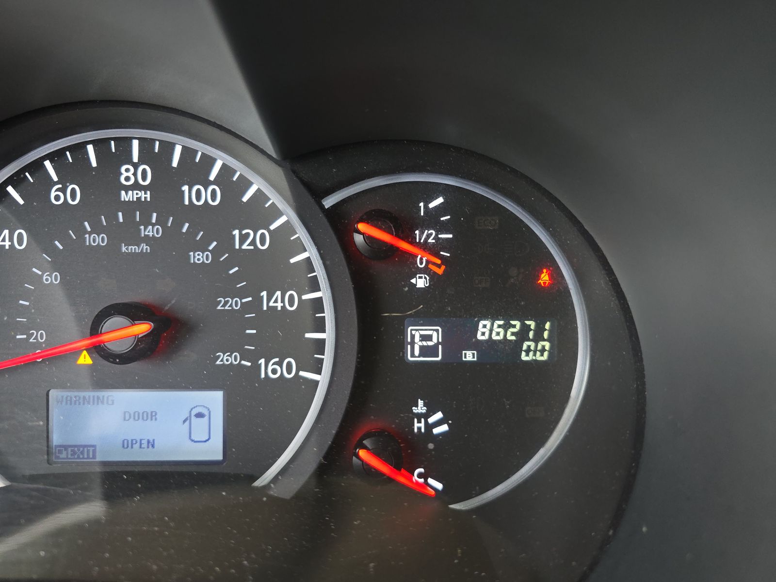 2014 Nissan Quest SV FWD