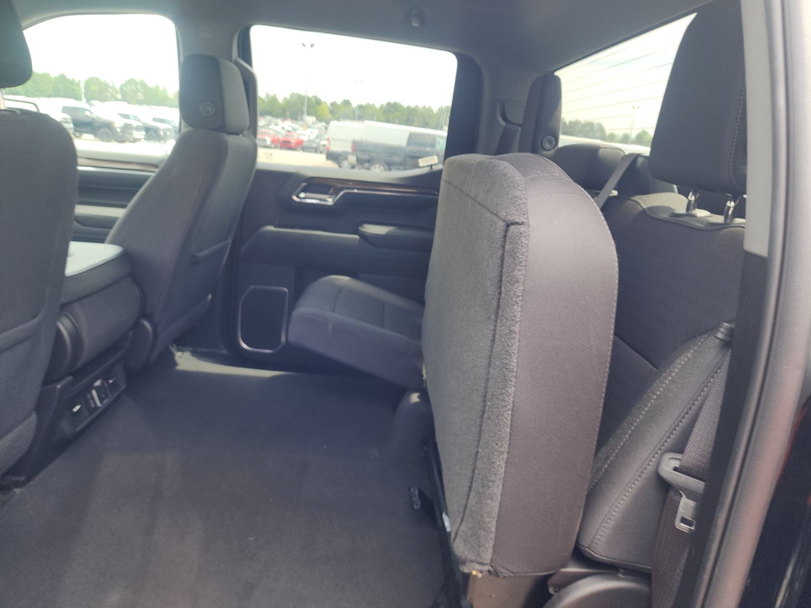 2024 Chevrolet Silverado 1500 LT RWD