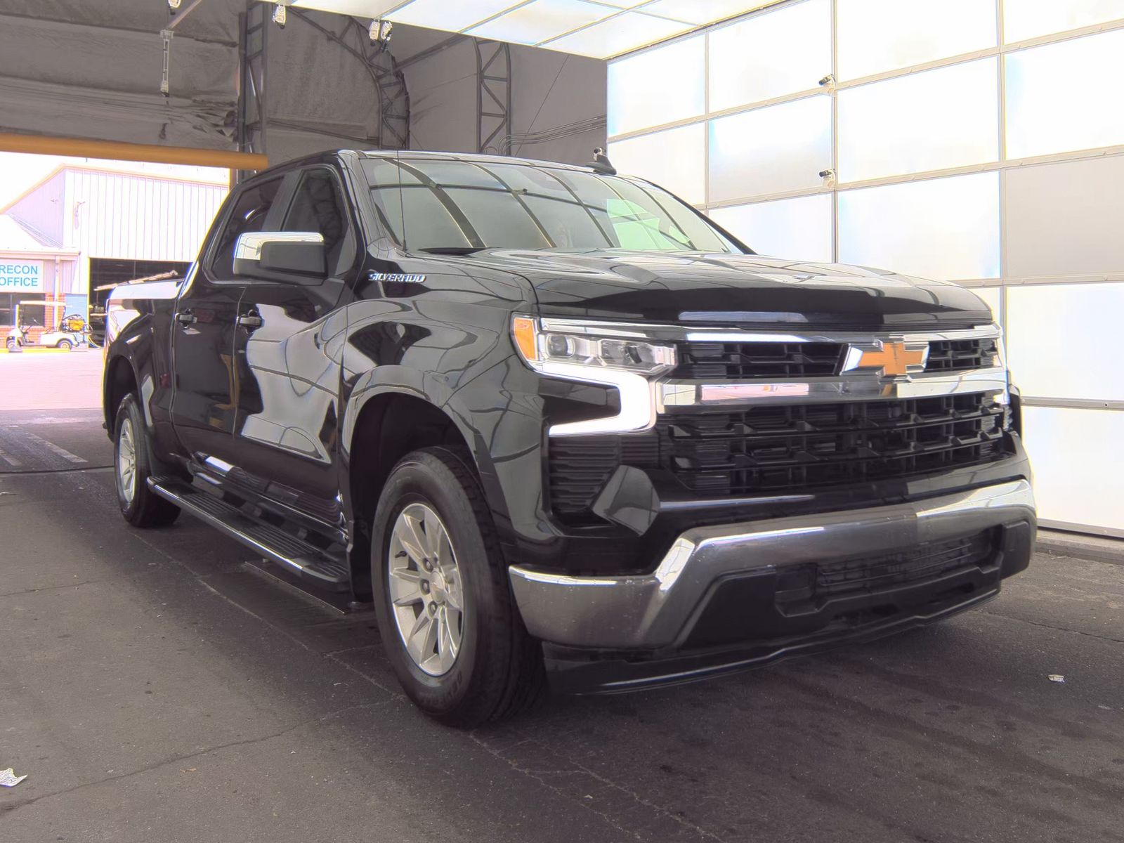 2024 Chevrolet Silverado 1500 LT RWD