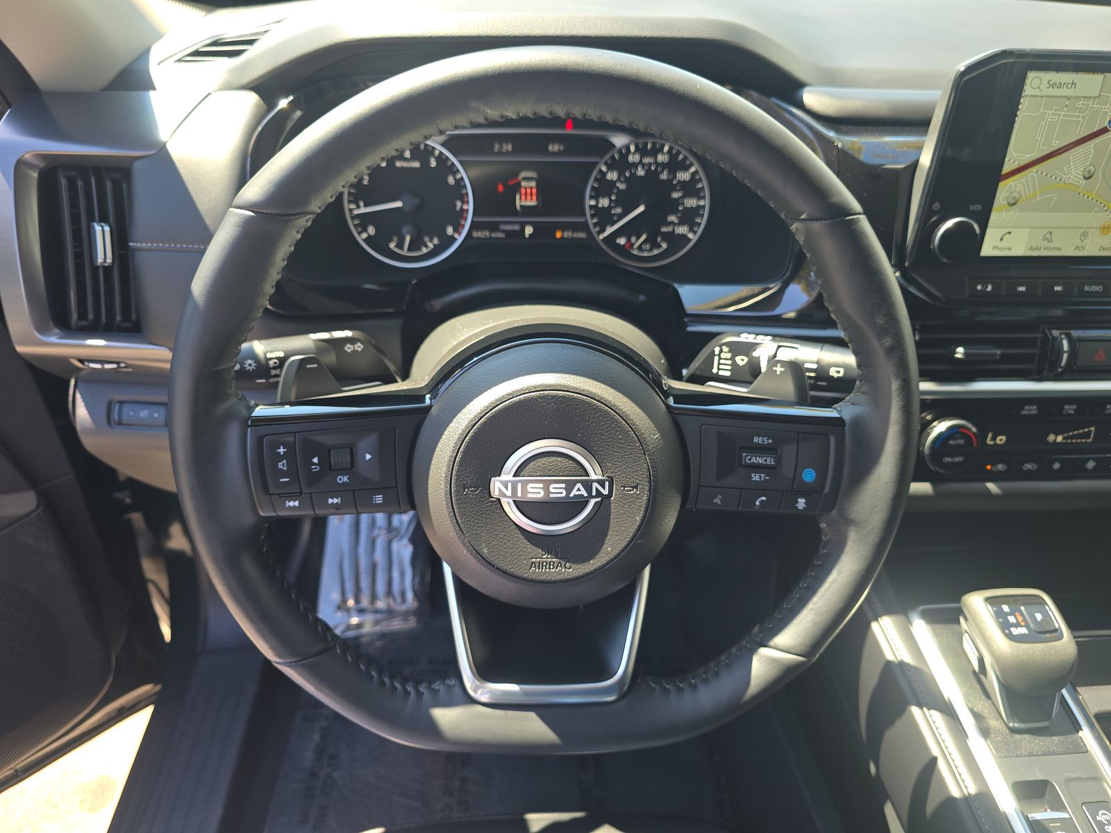 2023 Nissan Pathfinder SL FWD