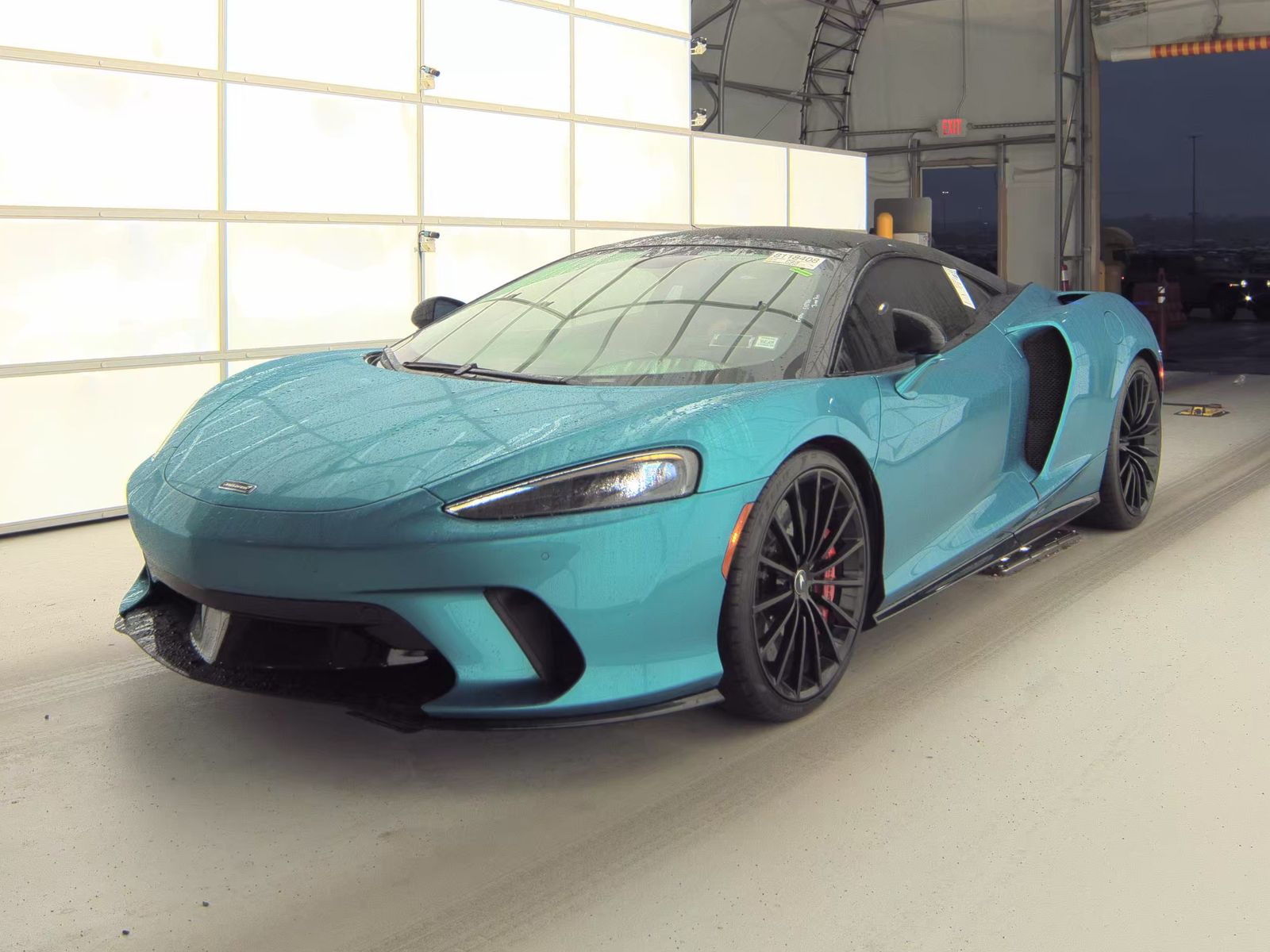 2023 McLaren GT