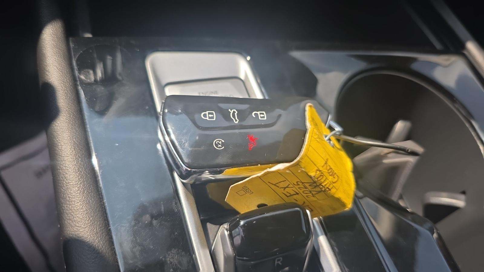 2025 Volkswagen Atlas 2.0T SE AWD