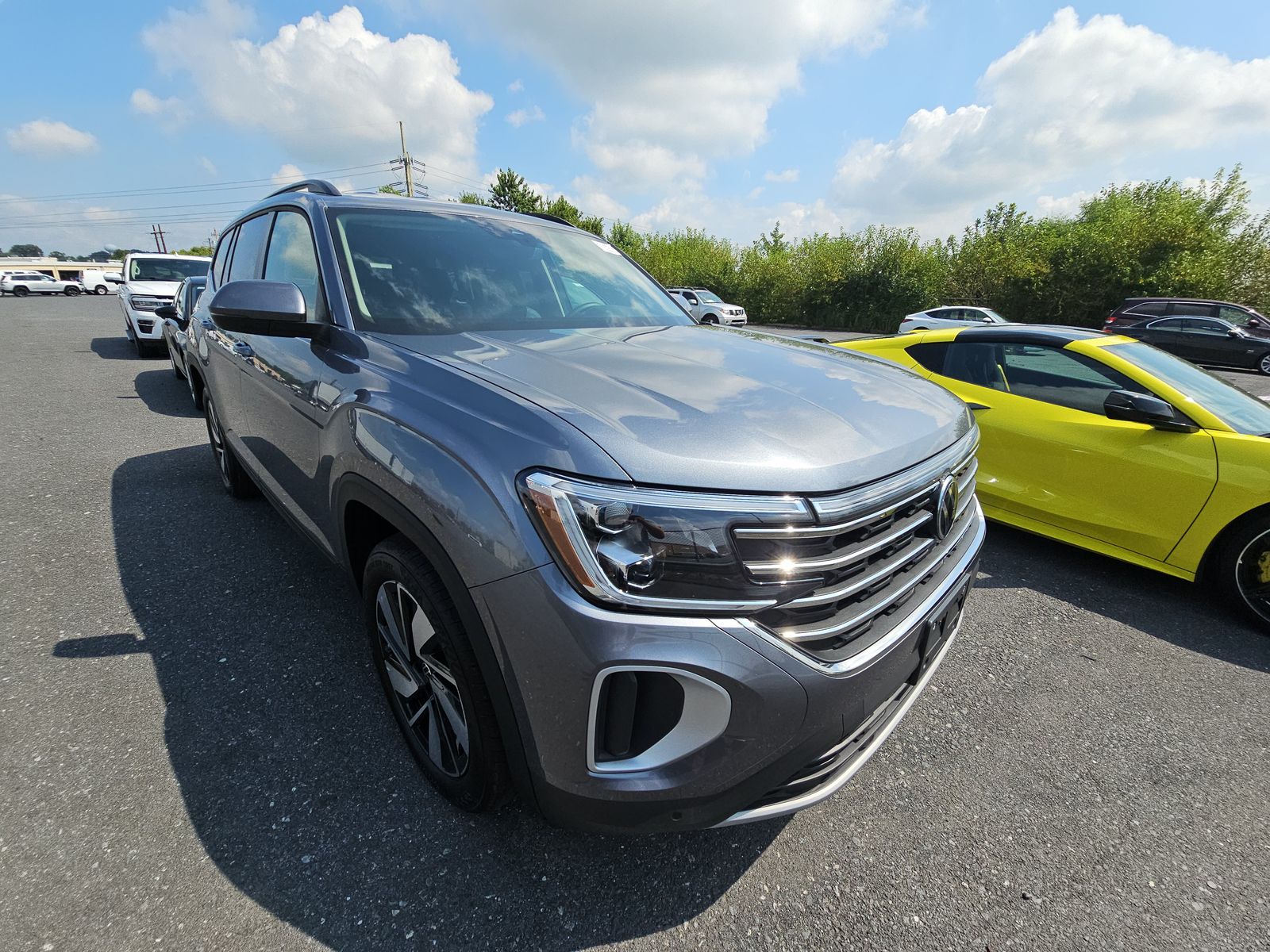 2025 Volkswagen Atlas 2.0T SE AWD