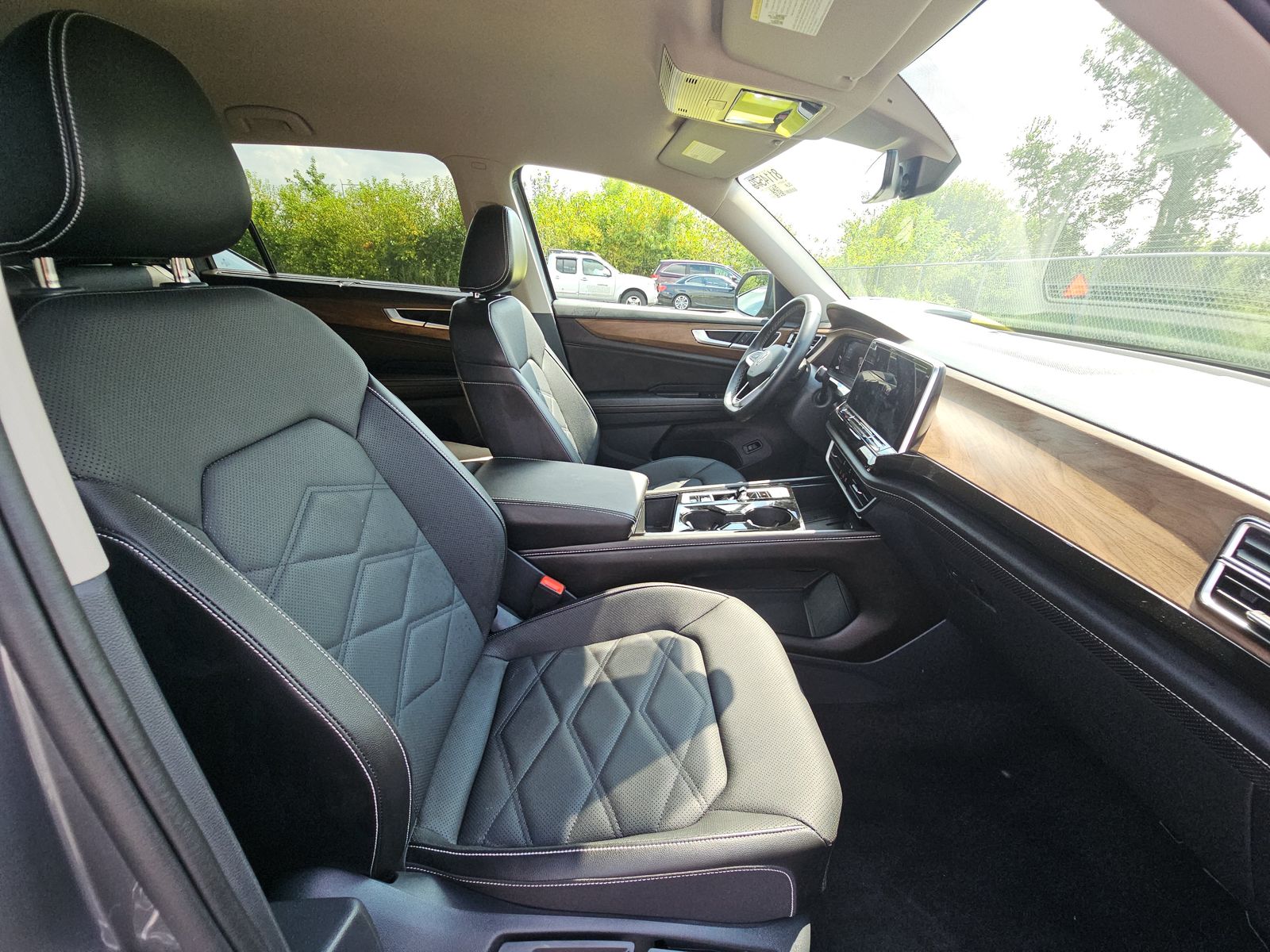 2025 Volkswagen Atlas 2.0T SE AWD