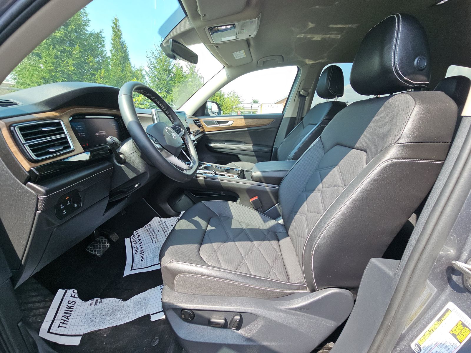 2025 Volkswagen Atlas 2.0T SE AWD