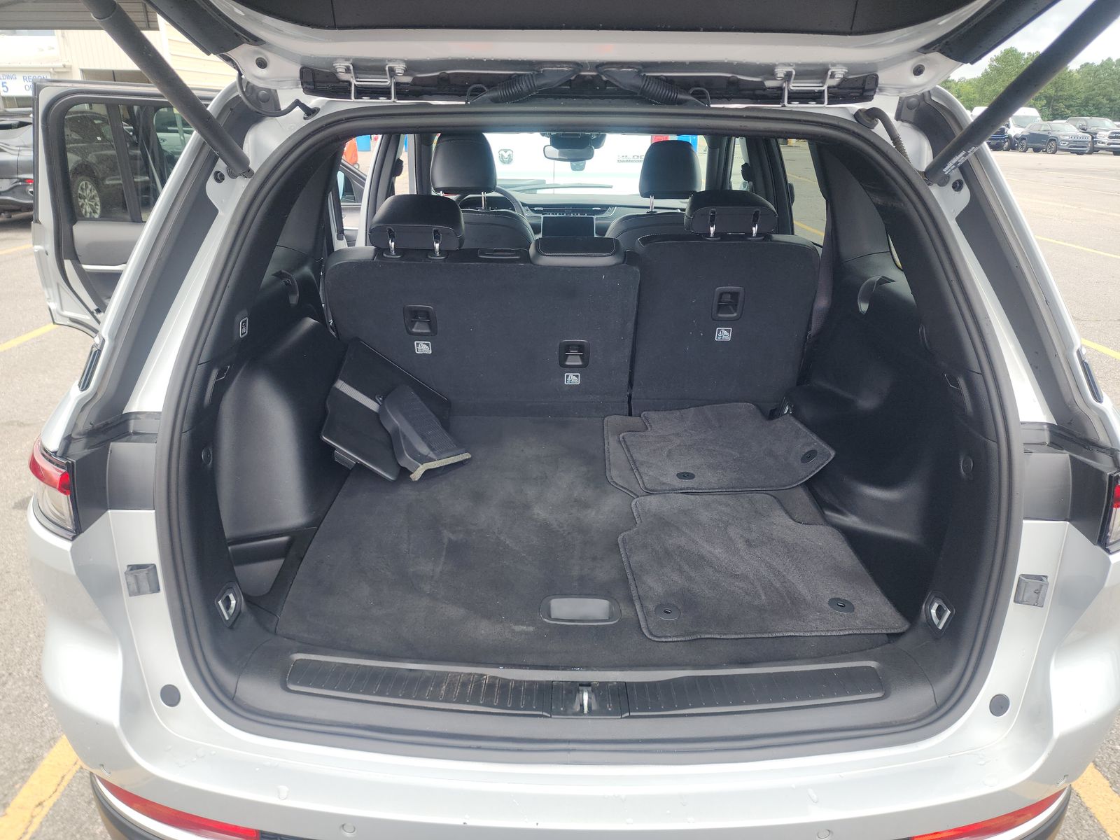 2024 Jeep Grand Cherokee Limited AWD