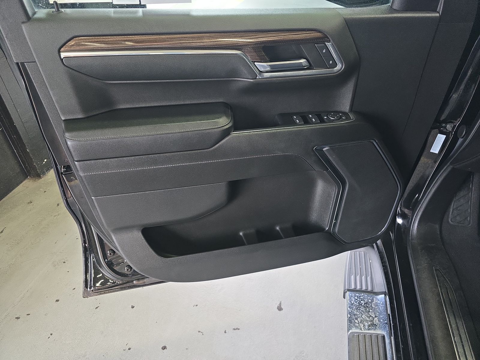 2024 Chevrolet Silverado 1500 LT AWD