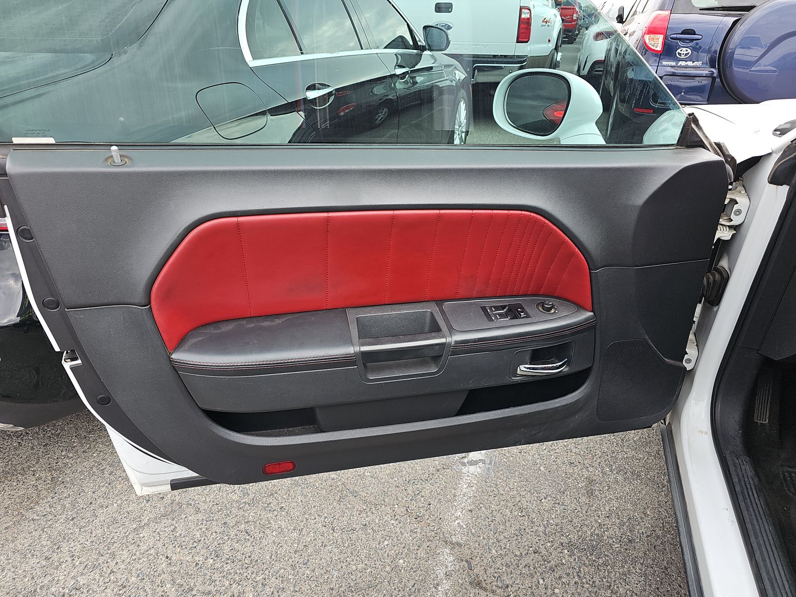 2014 Dodge Challenger R/T Shaker Pkg RWD