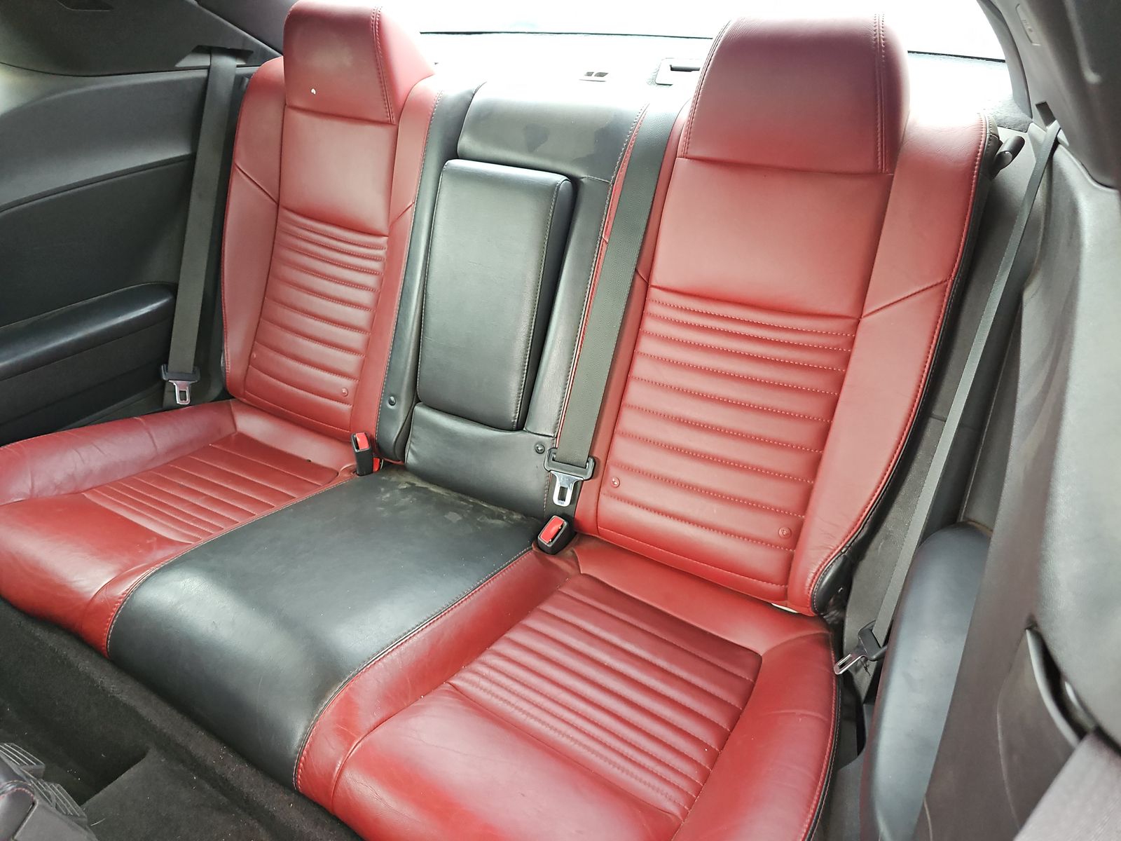 2014 Dodge Challenger R/T Shaker Pkg RWD