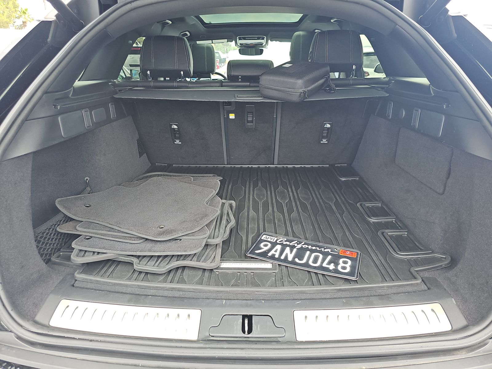 2022 Land Rover Range Rover Velar R-Dynamic S AWD