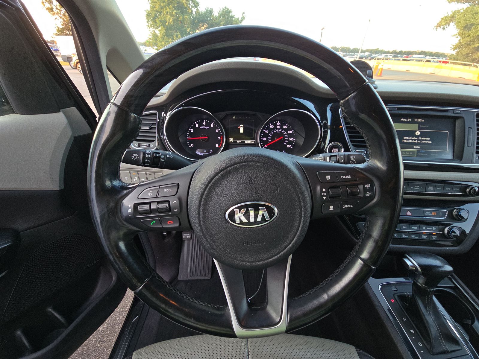 2018 Kia Sedona SXL FWD