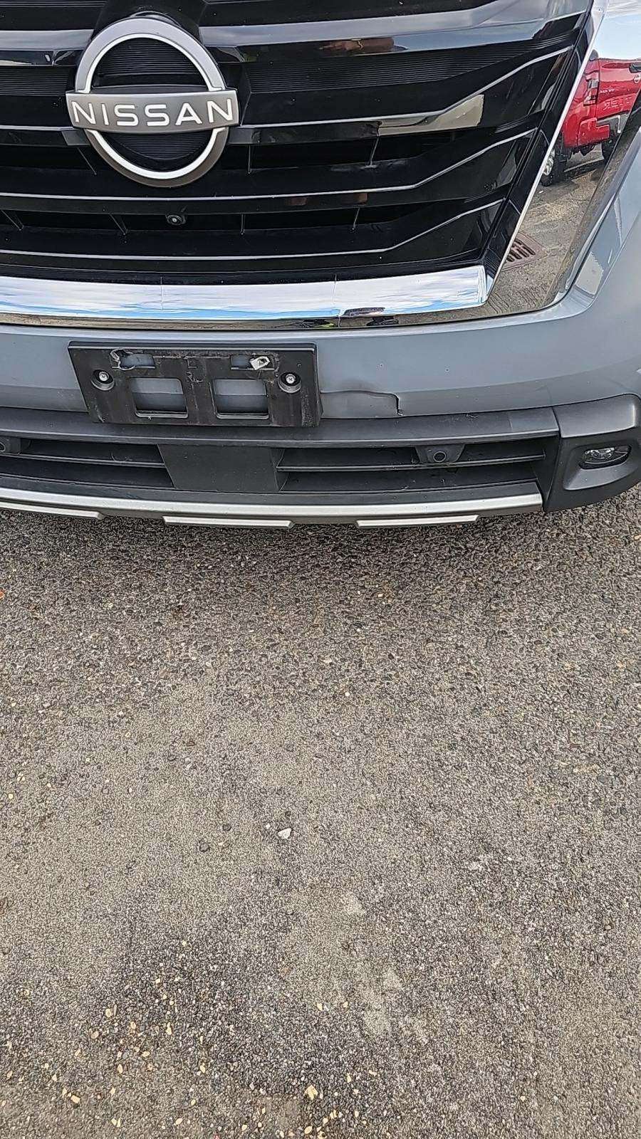 2023 Nissan Pathfinder Platinum AWD