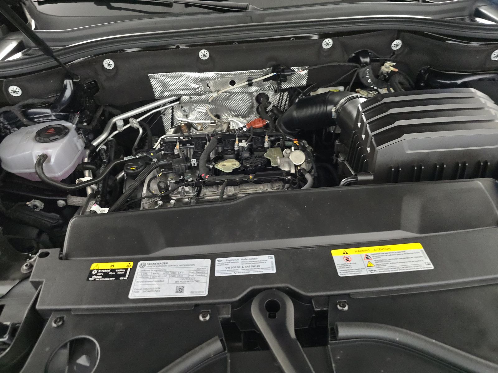 2025 Volkswagen Atlas 2.0T SEL Premium R-Line AWD