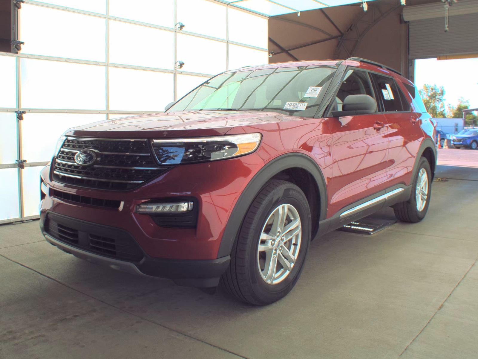 2023 Ford Explorer XLT AWD