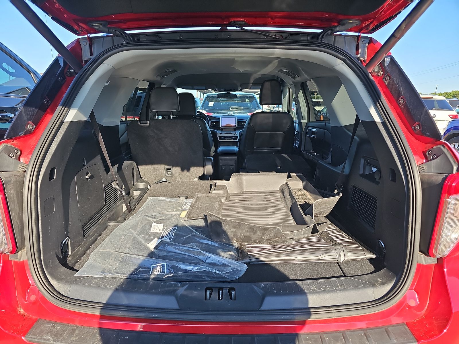 2023 Ford Explorer XLT AWD