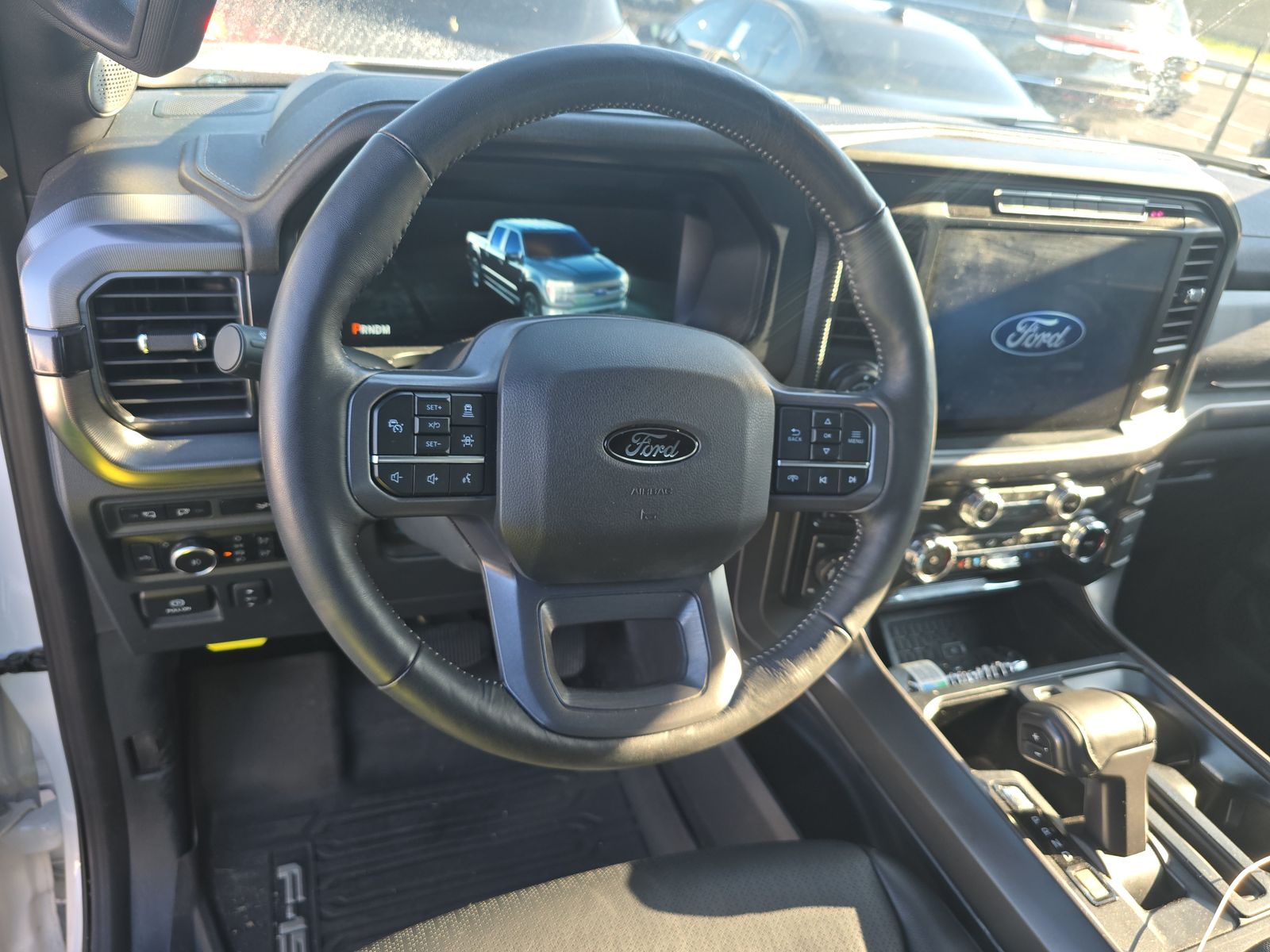 2024 Ford F-150 Lariat AWD