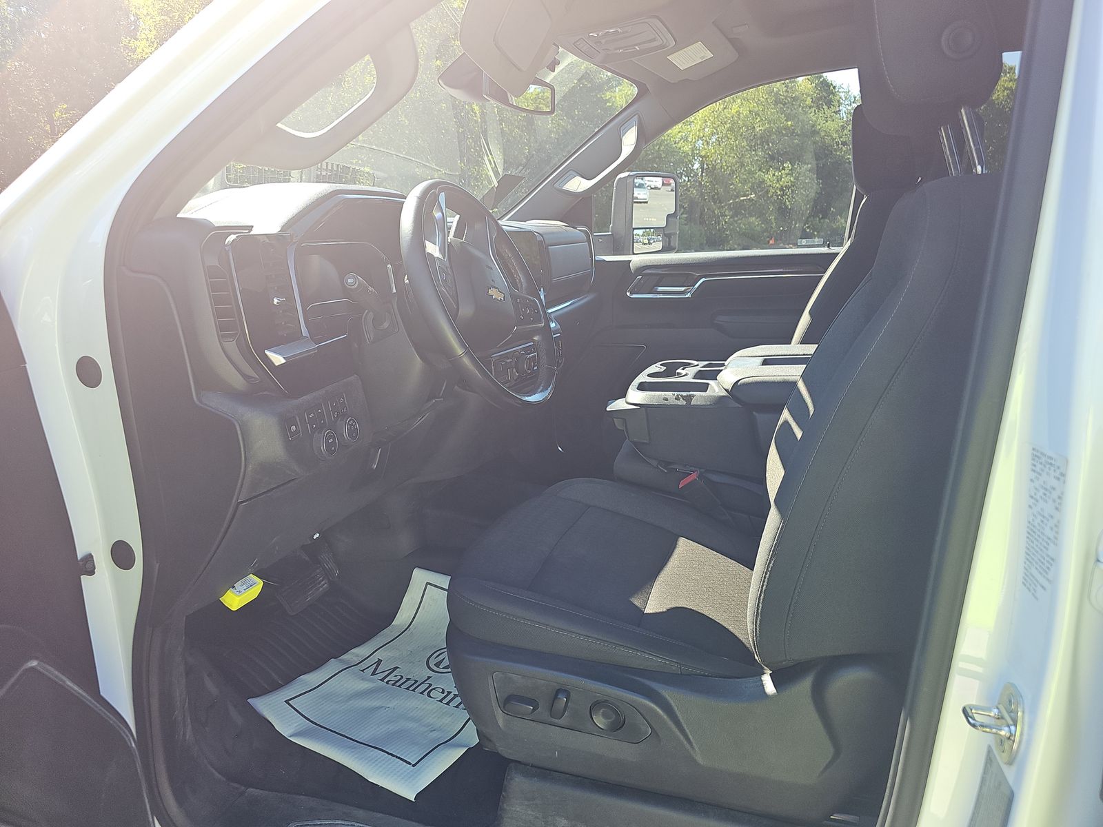 2024 Chevrolet Silverado 3500HD LT AWD