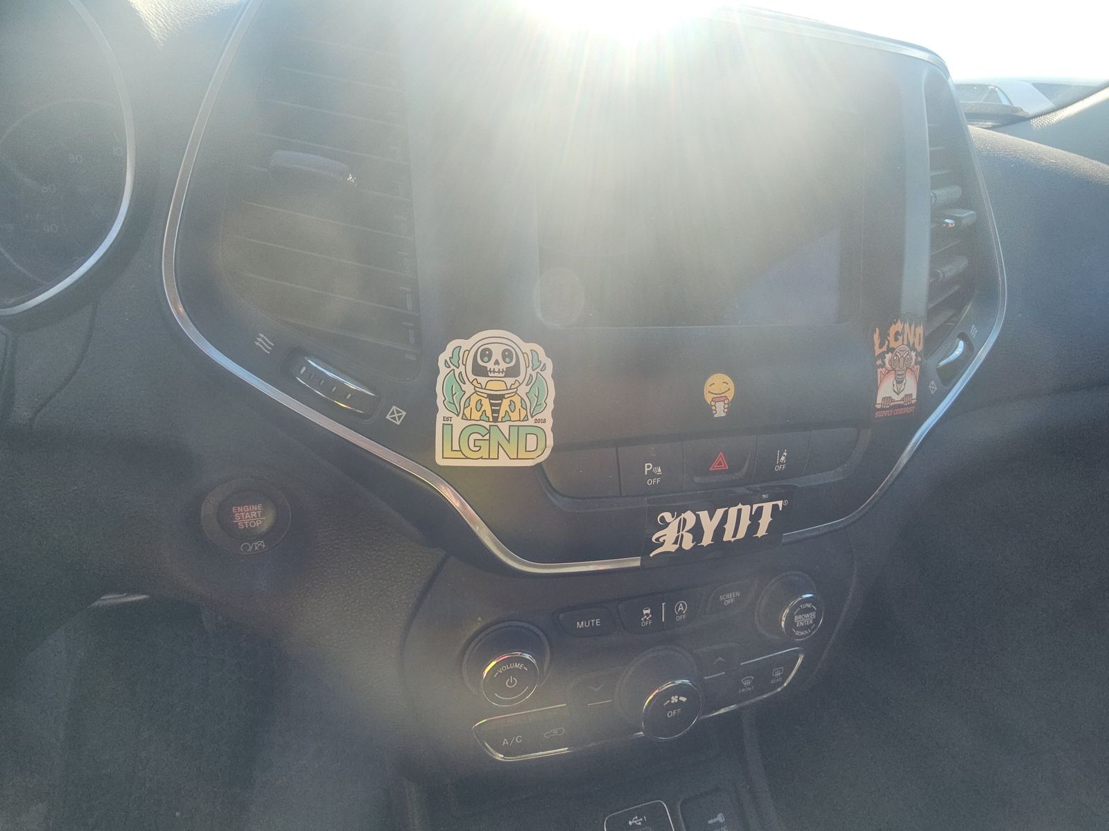 2021 Jeep Cherokee Latitude Altitude Edition AWD