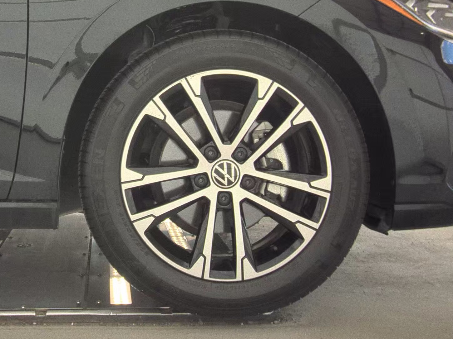2025 Volkswagen Jetta 1.5T Sport FWD