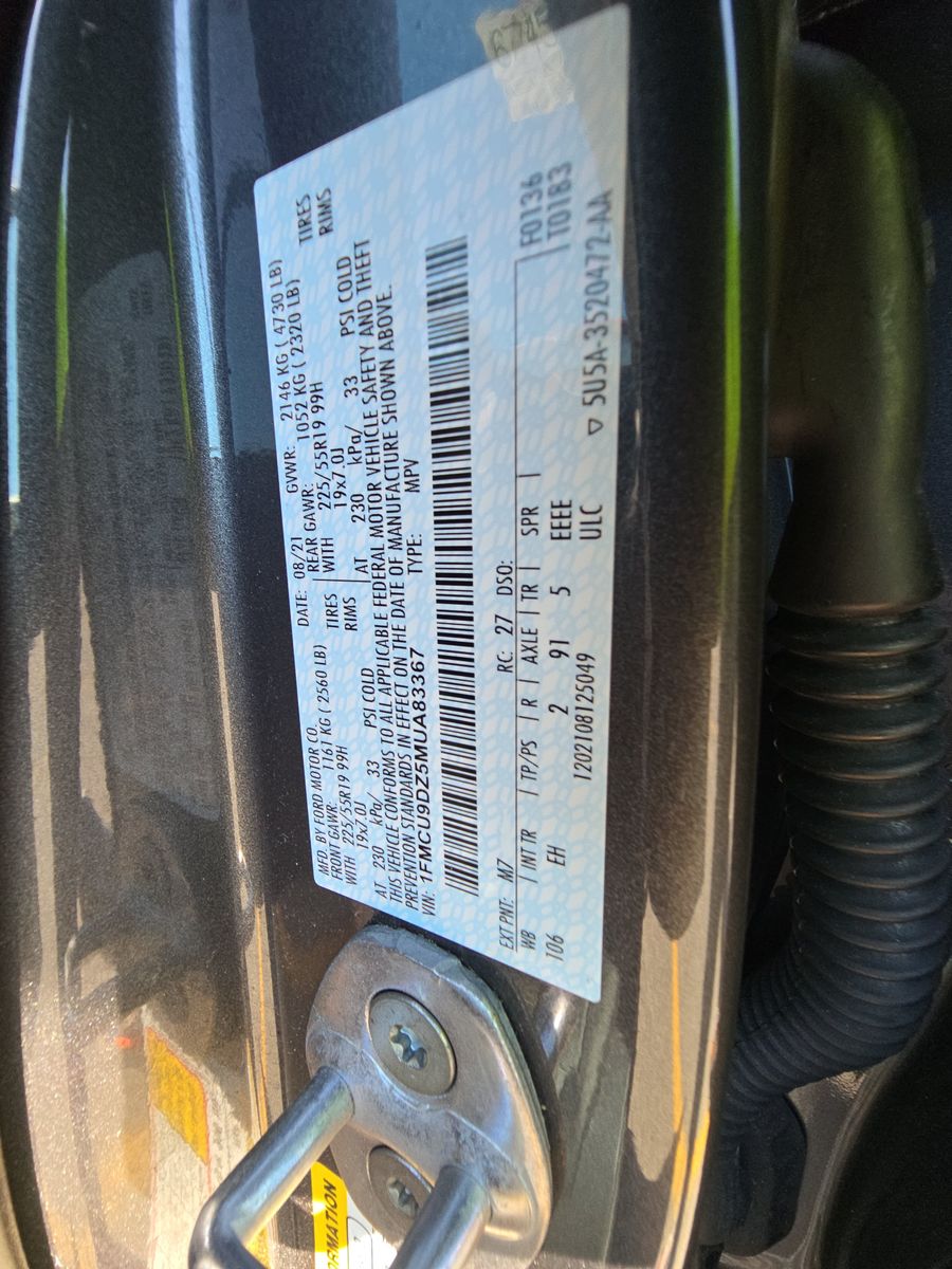 2021 Ford Escape Hybrid Titanium AWD