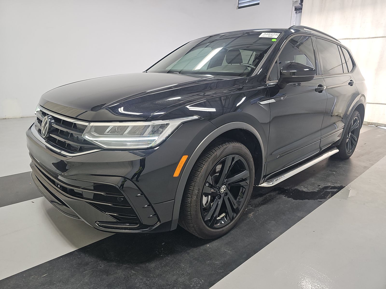 2024 Volkswagen Tiguan 2.0T SE R-Line Black FWD