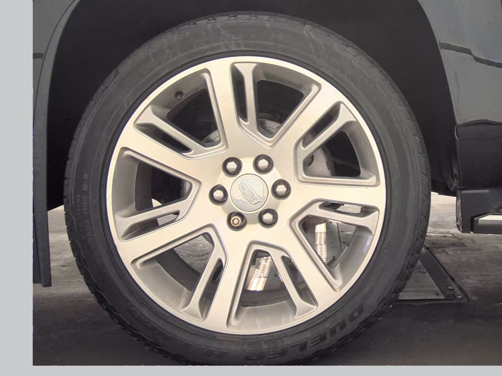 2018 Cadillac Escalade ESV Luxury AWD