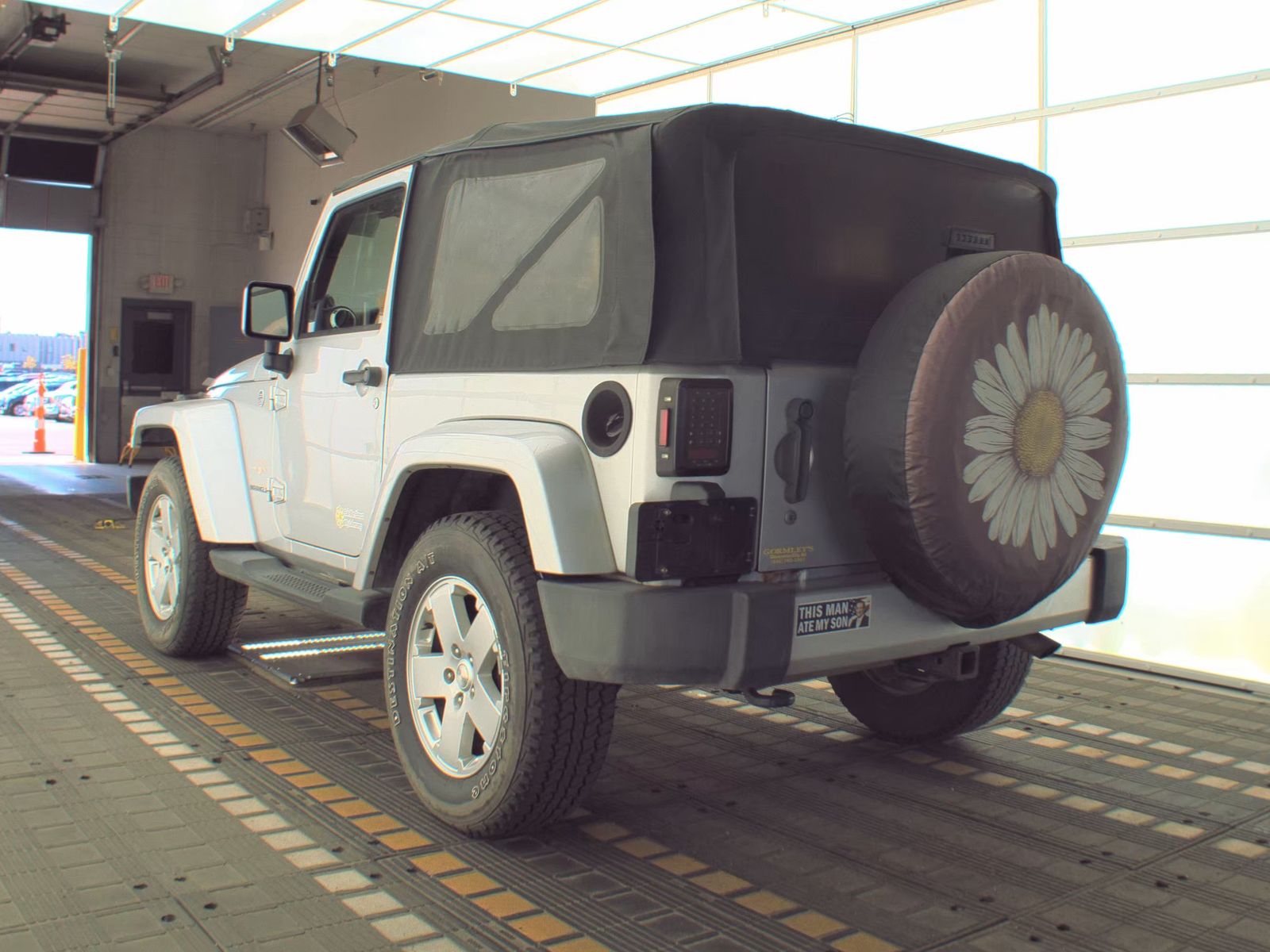 2011 Jeep Wrangler Sahara AWD