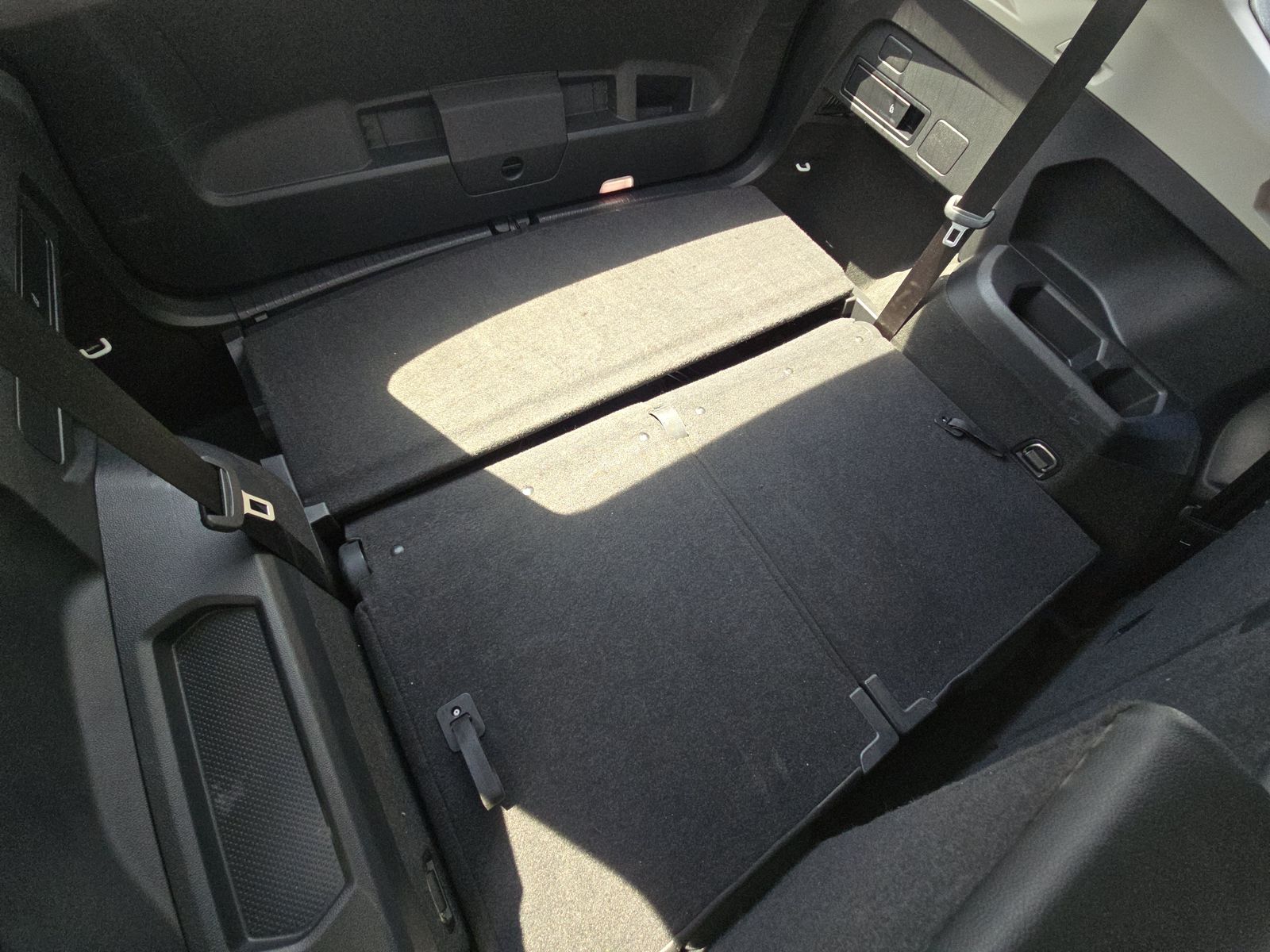 2024 Volkswagen Tiguan 2.0T SE FWD