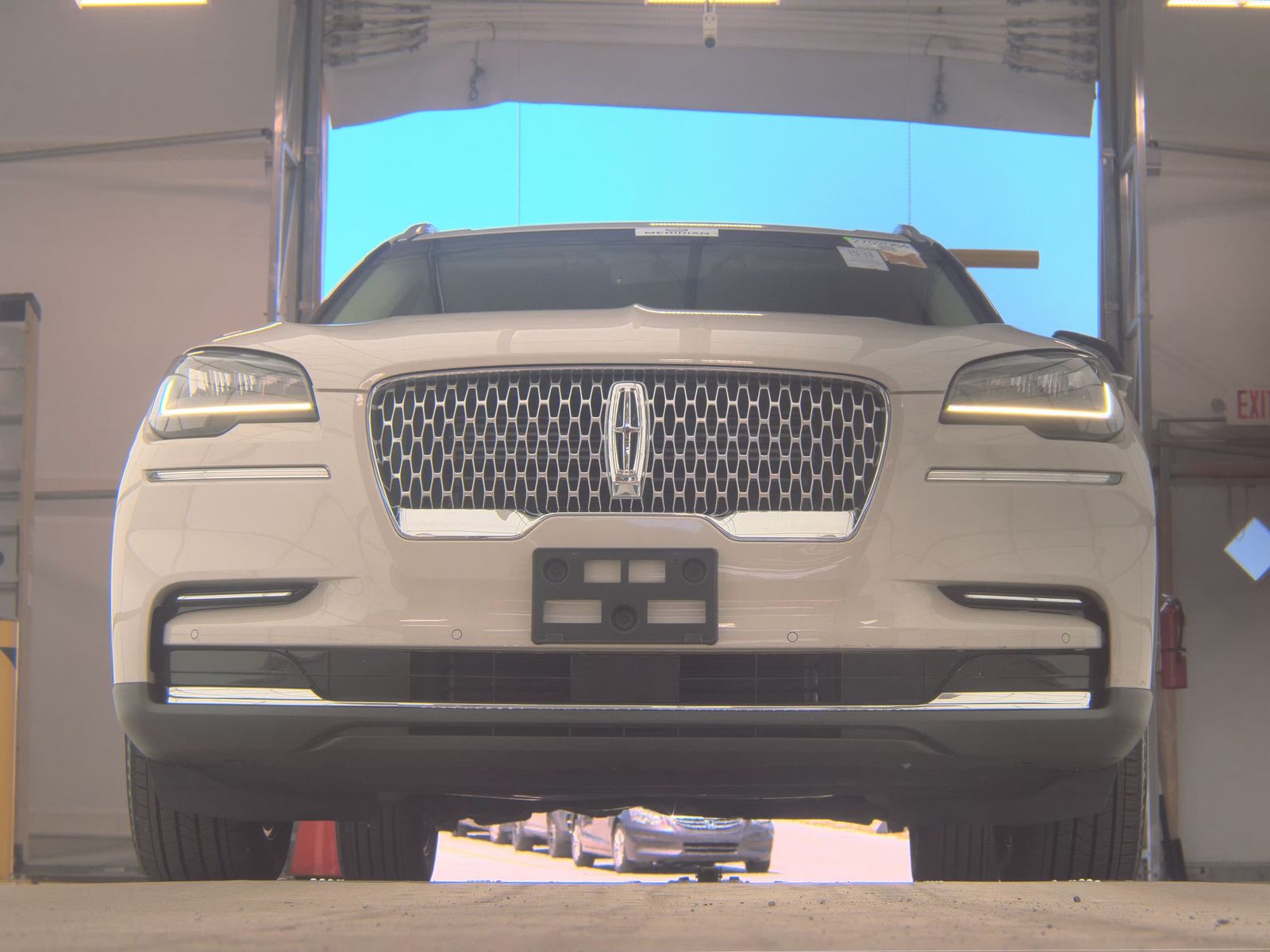 2023 Lincoln Aviator Standard AWD