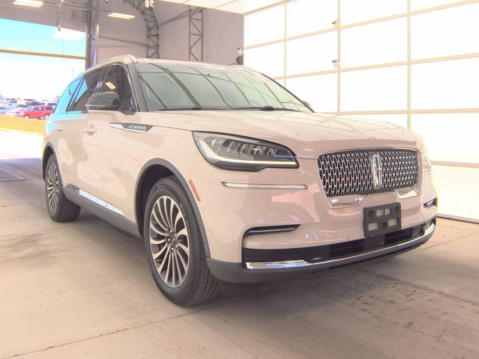 2023 Lincoln Aviator Standard AWD