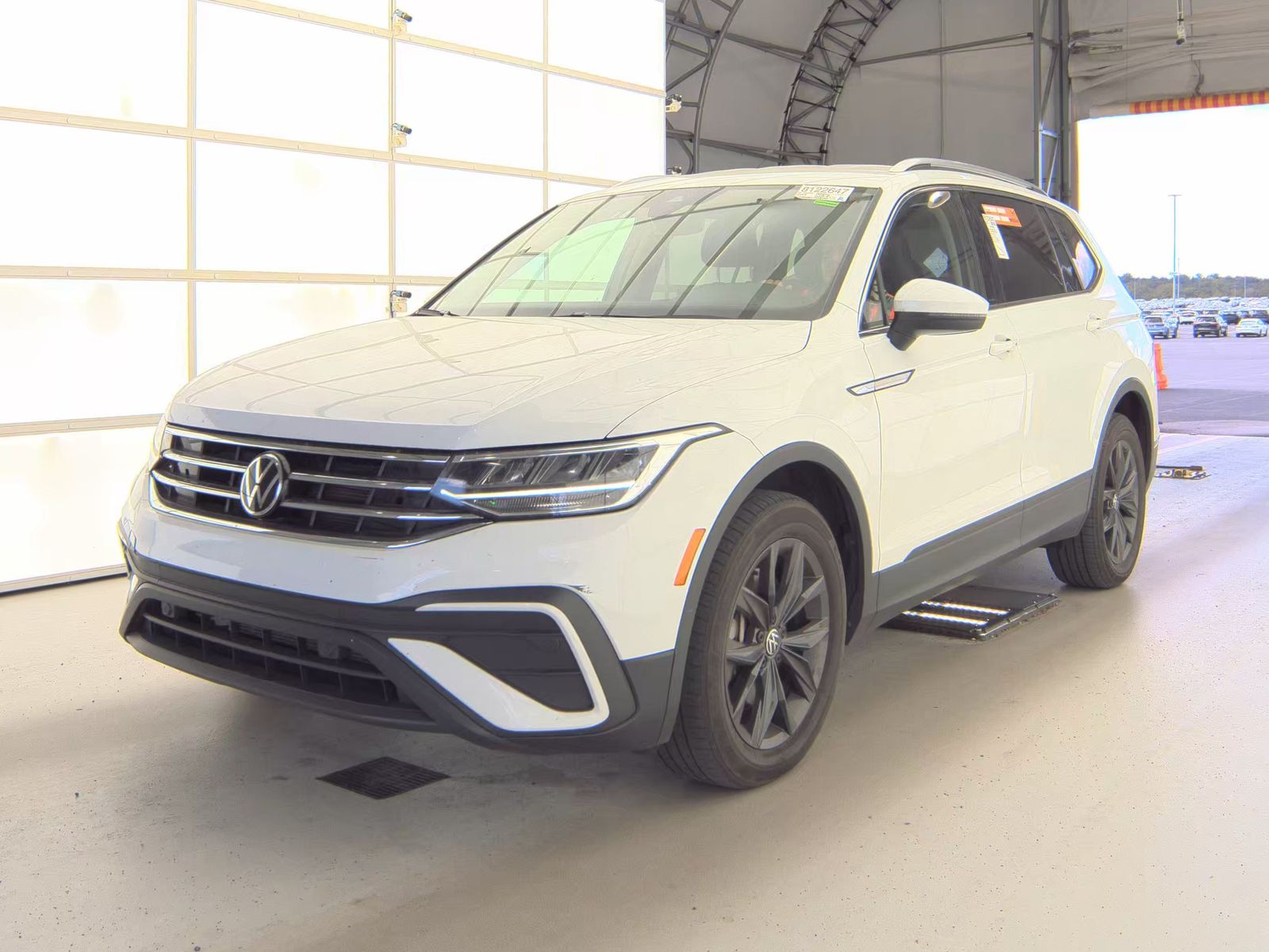 2024 Volkswagen Tiguan 2.0T SE FWD