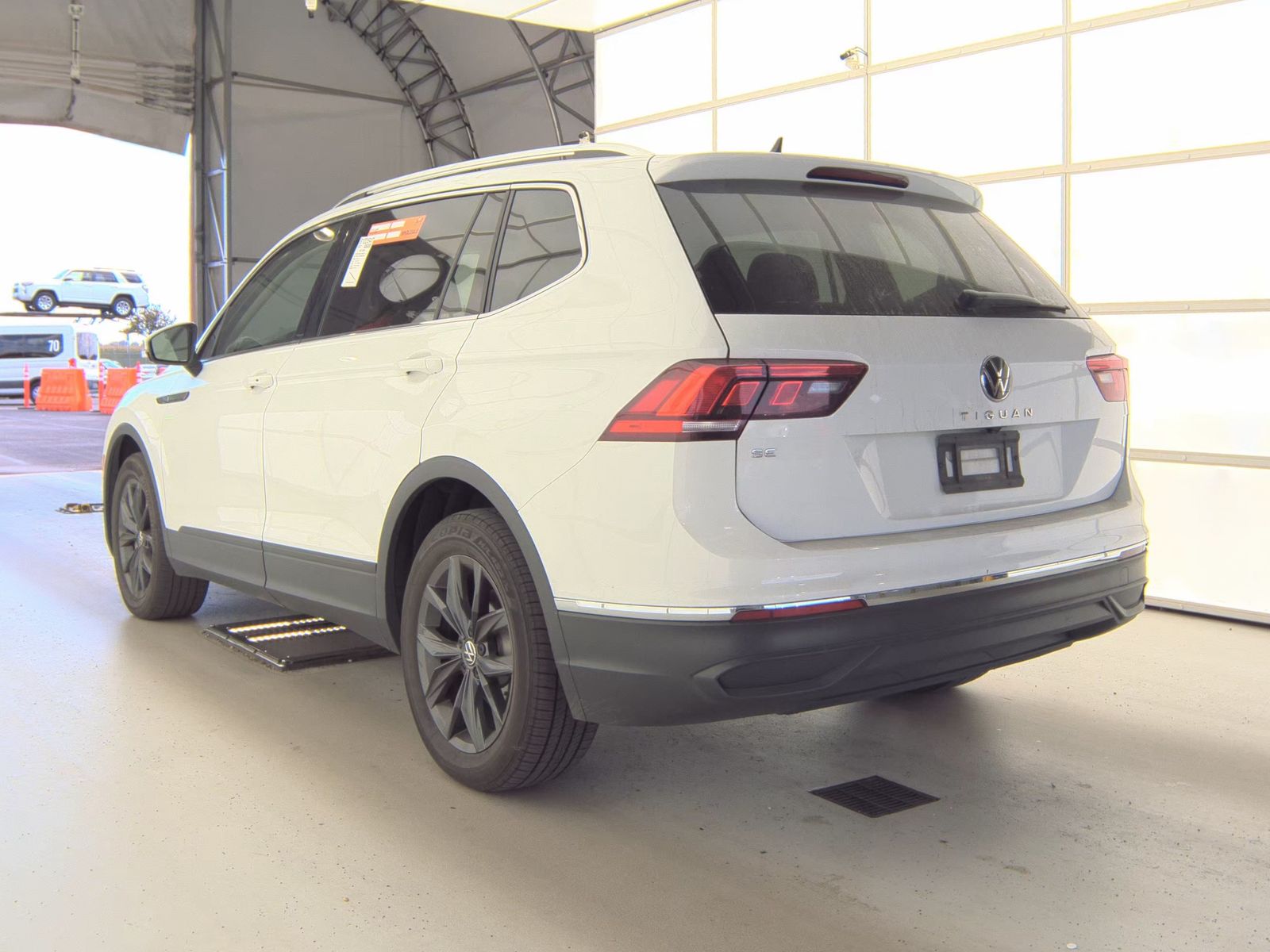 2024 Volkswagen Tiguan 2.0T SE FWD