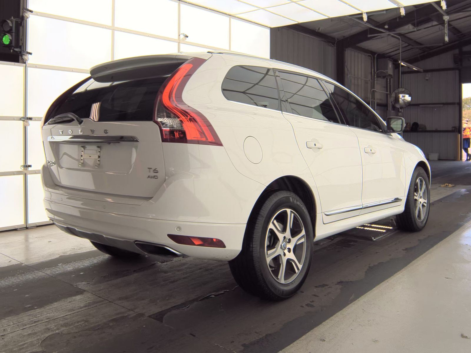 2015 Volvo XC60 T6 Platinum AWD