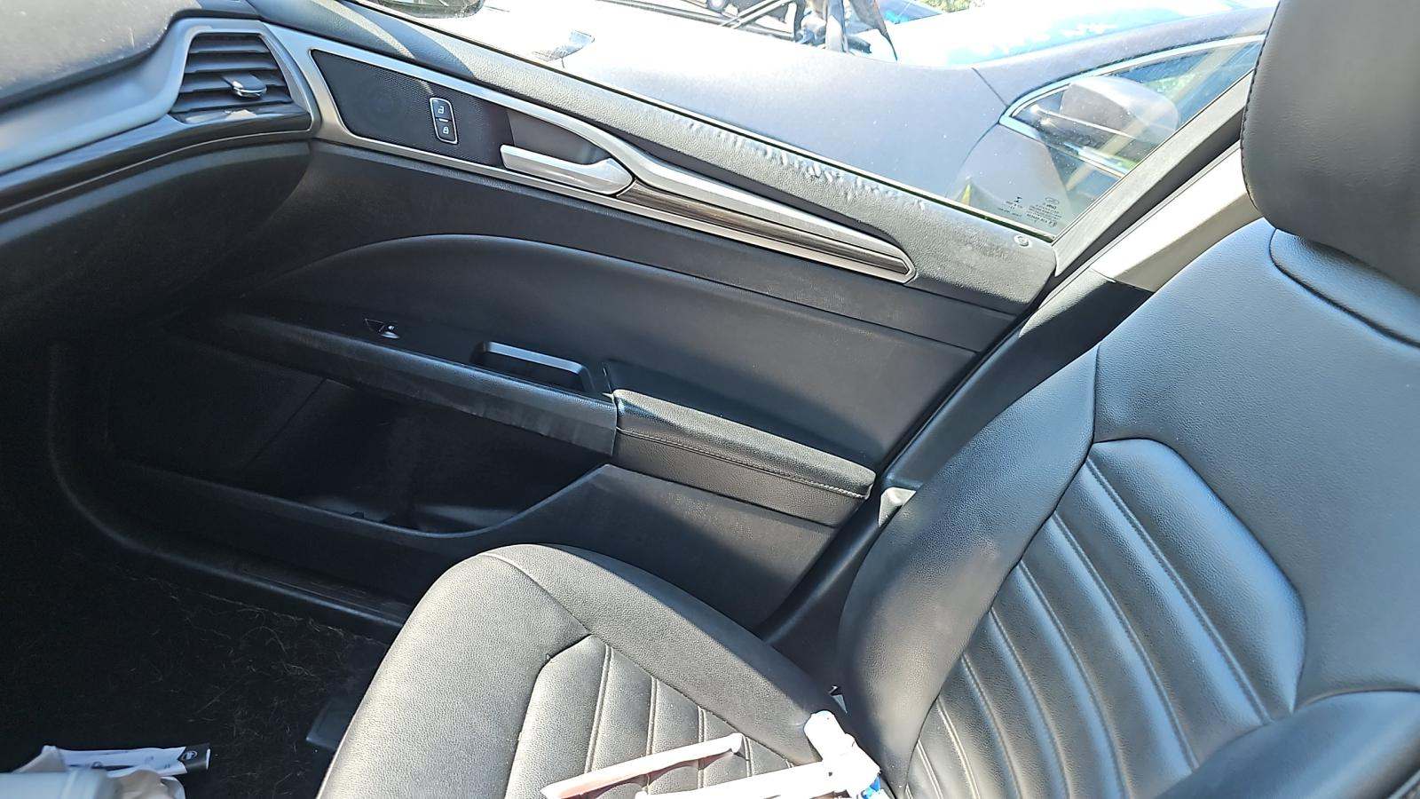 2020 Ford Fusion SEL FWD