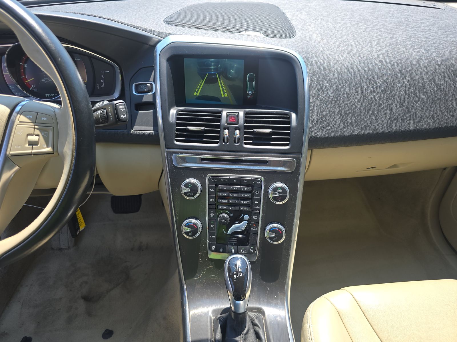 2015 Volvo XC60 T6 Platinum AWD