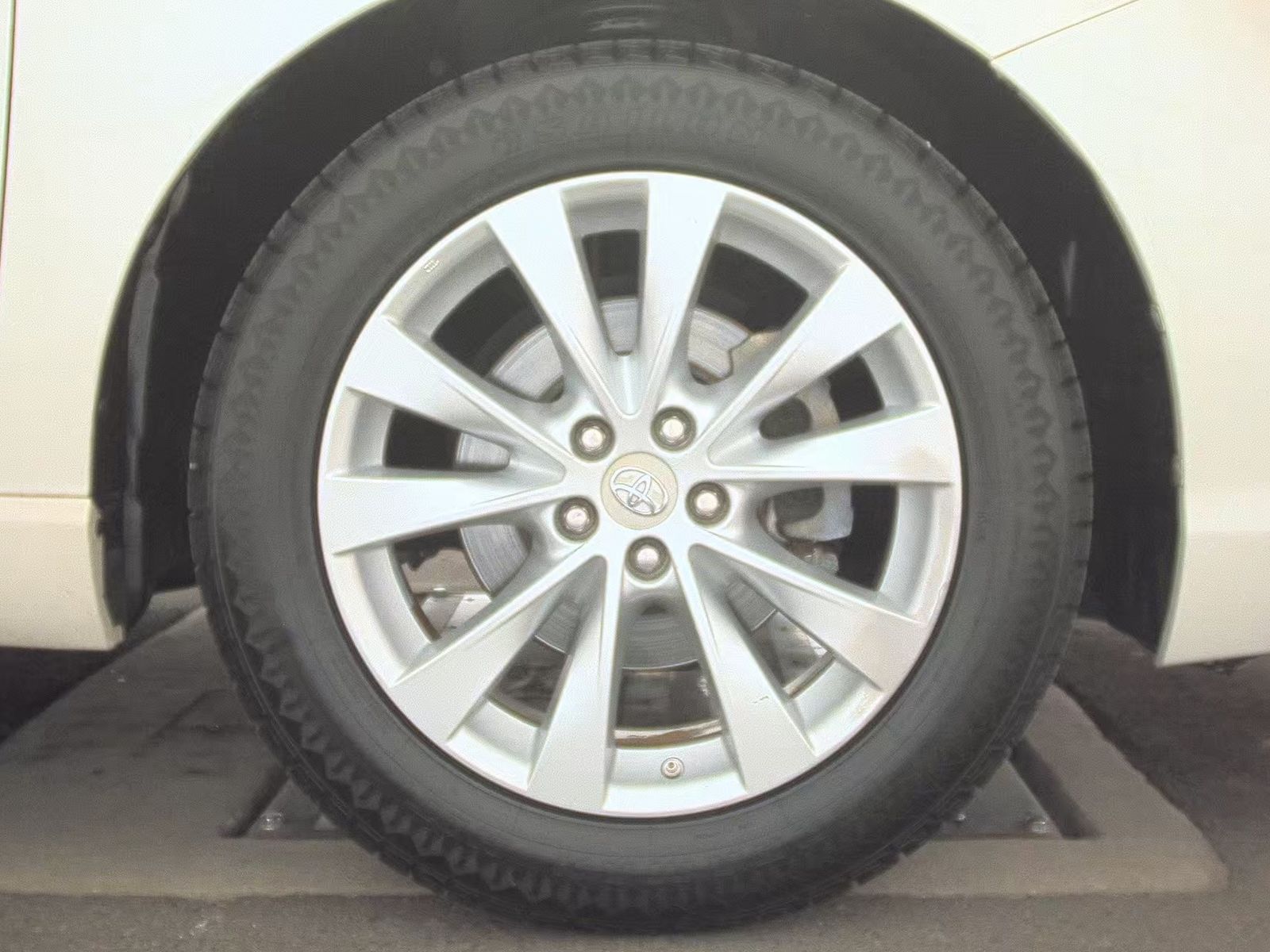 2014 Toyota Venza XLE FWD