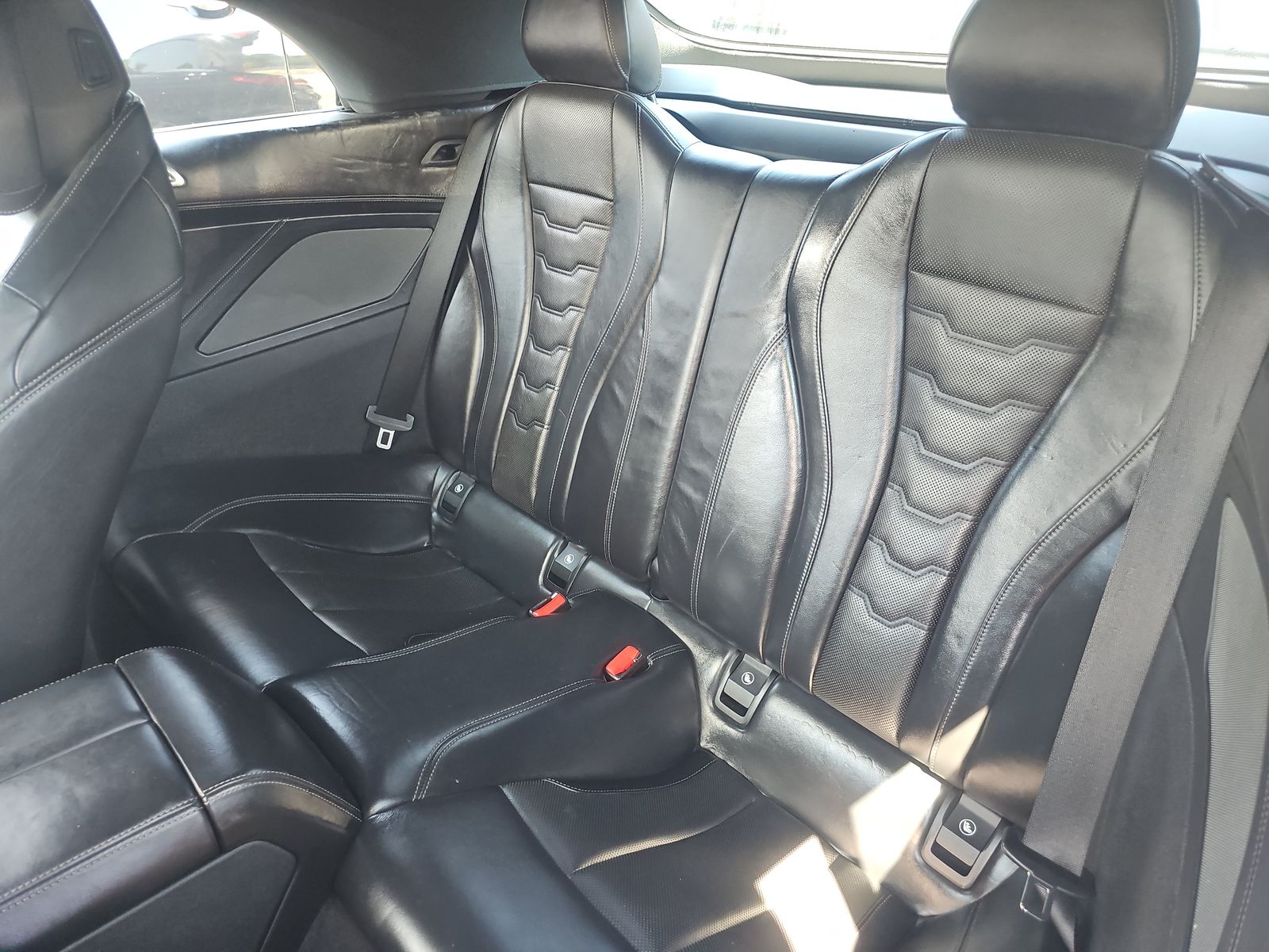 2022 BMW 8 Series 840i RWD